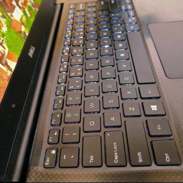 Dell precision 5530 - Image 5