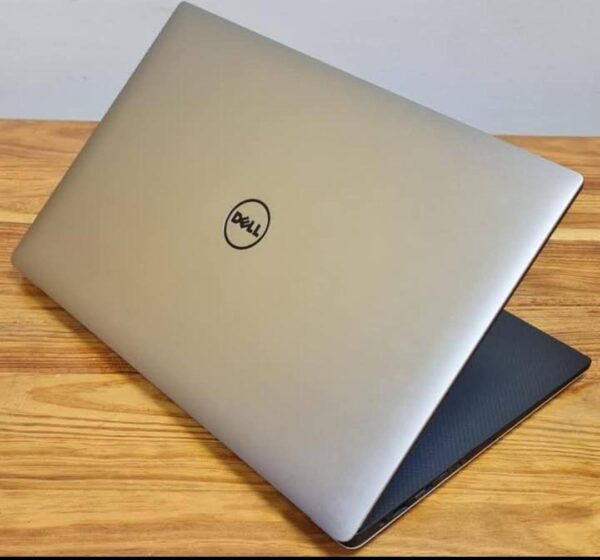 Dell precision 5530